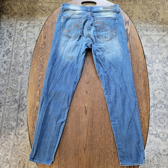 Rock & Republic BANSHEE Skinny Medium Wash Jeans Size Women's 10 Medium - Picture 3 of 12